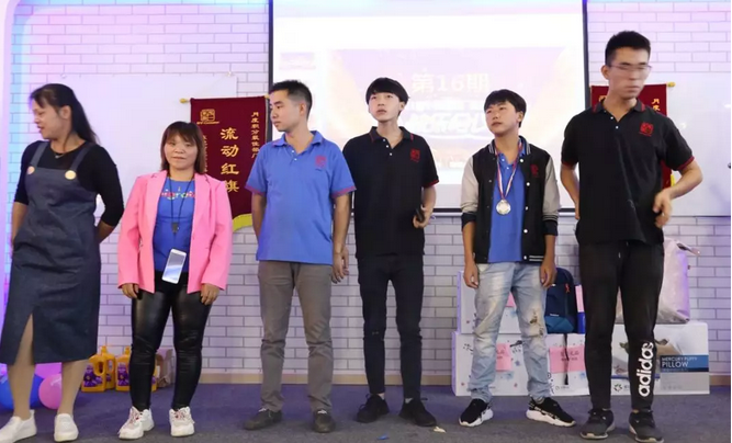 �|ݸ��һ�옷��(hu��)�h��Ƭ9